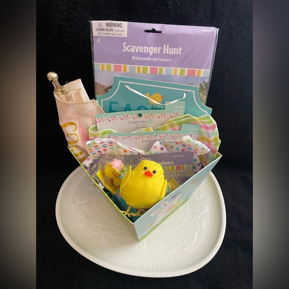 NWT Easter Bundle - Picture 2 of 16